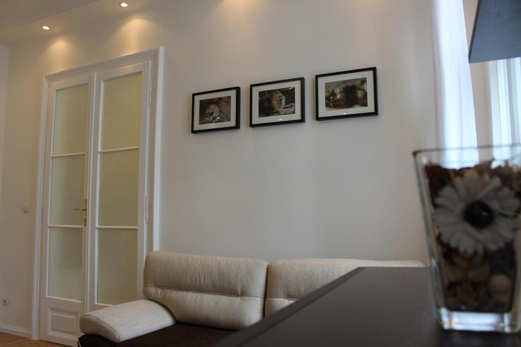 Leo Obchodna - Family Apartament Bratysława